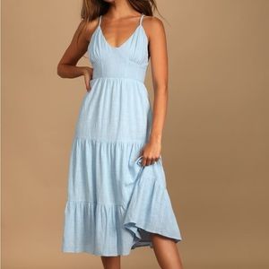 LULU’s MIDI DRESS SIZE MEDIUM (6-8)